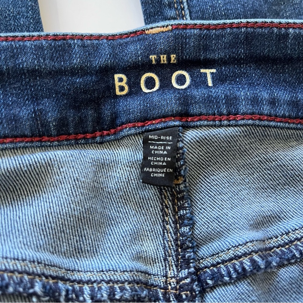 WHBM | BOOT CUT JEANS | SIZE 6 - Picture 8 of 13